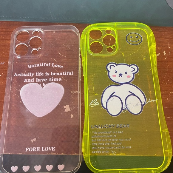 iPhone 12 Pro Max cases, pretty new - Picture 6 of 6